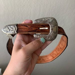 Women’s Tony Lama Leather Belt